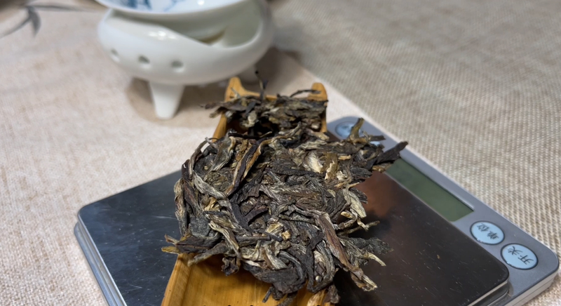 百年古树普洱茶的价格是多少