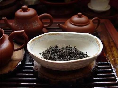 广西六堡茶被中国红所青睐的特色黑茶