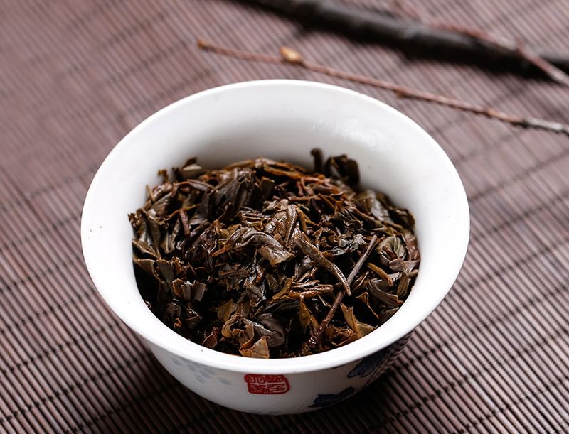 普洱茶中老期茶中“茶油”是指什么？