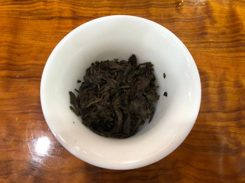 老徐鉴茶：这款中期普洱典范七大印级5771品质究竟如何呢？