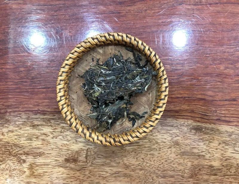 老徐鉴茶：这款茶香气好，茶味饱满，回甘也不错，究竟是哪里的茶呢？