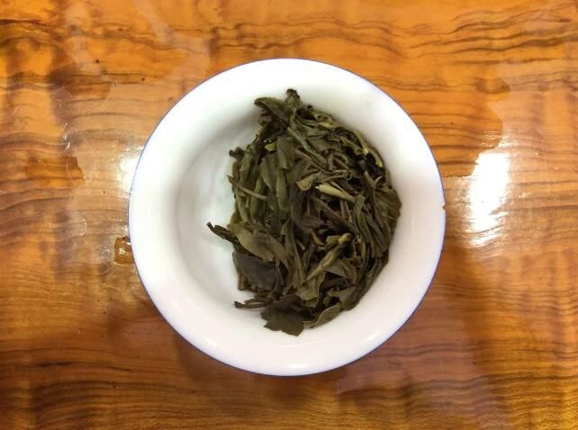 老徐鉴茶：初喝似曼松，再喝有涩感、杂味，究竟是不是曼松茶呢？