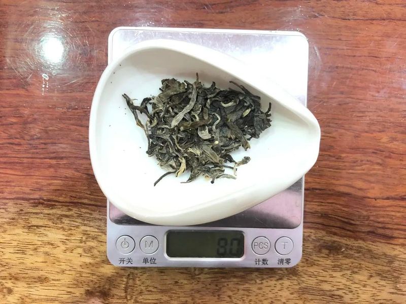 老徐鉴茶：初闻香气像帕沙，喝下来的韵味却不像，它到底是哪里的茶？