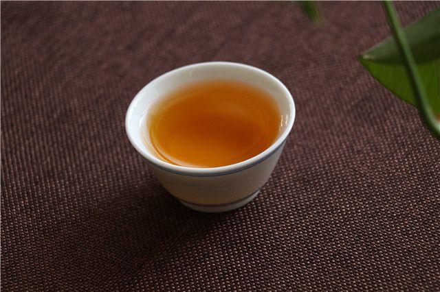 长期喝红茶对胃有什么好处